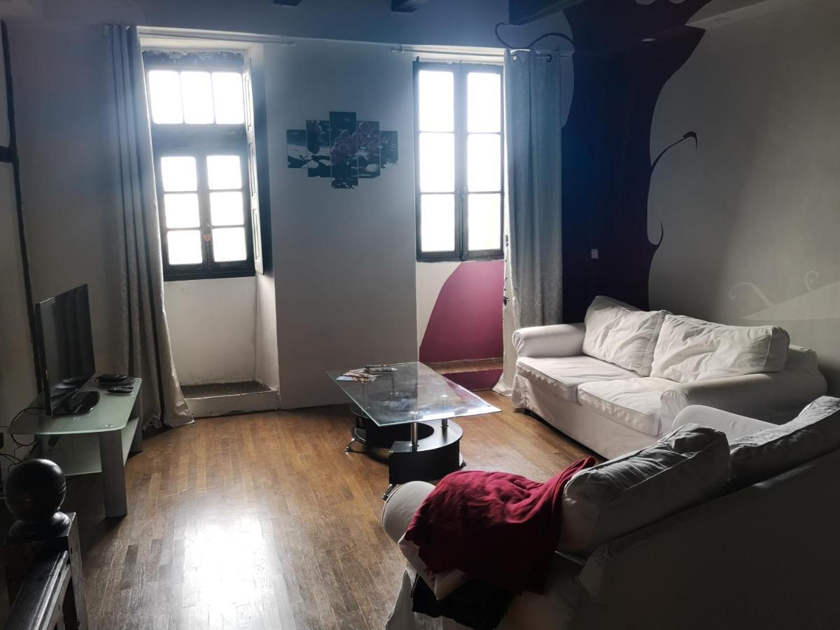 Maison Atypique à 2 Hébergement de vacances Cordes-sur-Ciel